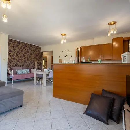 Appartement Estell's Sweet Luxury House Volos