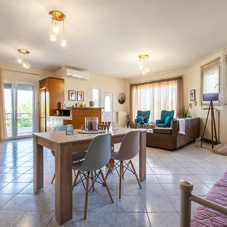 شقة Estell's Sweet Luxury House فولوس