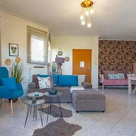 Estell's Sweet Luxury House Volos