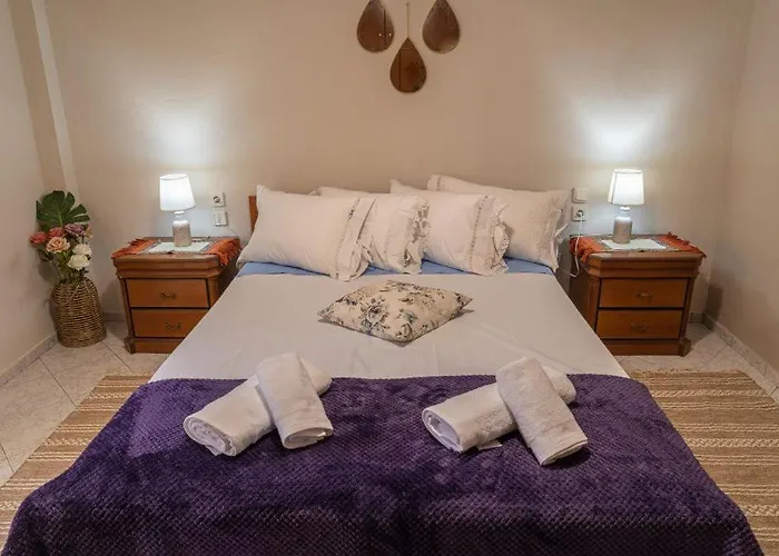 Estell's Sweet Luxury House