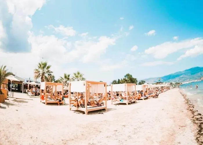 Estell's Sweet Luxury House וולוס