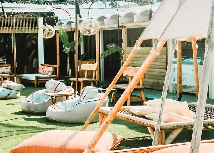 Estell's Sweet Luxury House