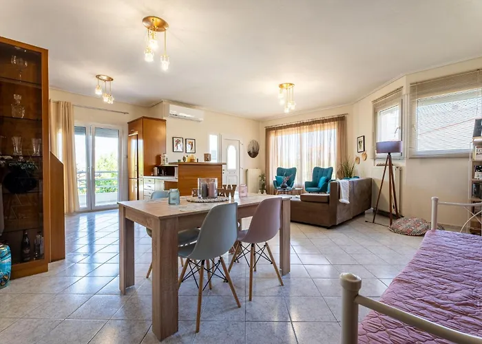 דירה Estell's Sweet Luxury House וולוס